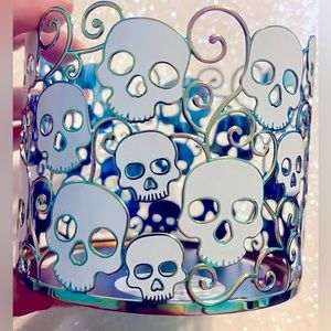 💀BATH & BODY WORKS 2022 HALLOWEEN 3 WICK CANDLE HOLDER GLOWS IN THE DARK NEW!💀